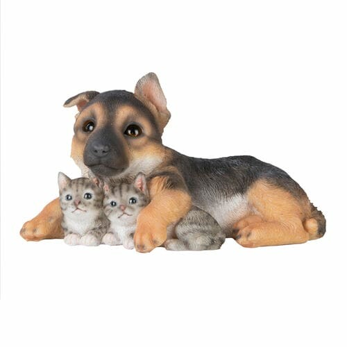 Animals and figures OUTDOOR "TRUE TO NATURE" Puppy and 2 kittens in an embrace 22x12x12cm (SALE)|Esschert Design